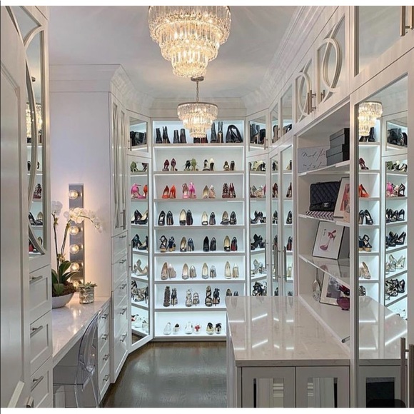 SHOES❤️❤️❤️❤️ - Picture 1 of 1
